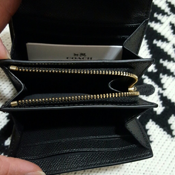 🎀NWT🎀 Coach Accordian Card Case - Picture 2 of 4