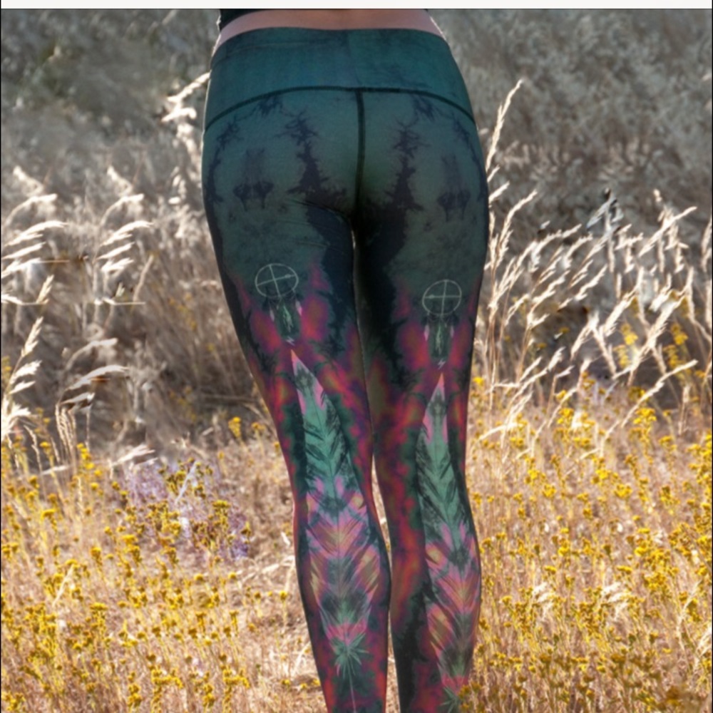 Teeki hot pant leggings