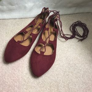 NWOT Maroon Lace Up Flats