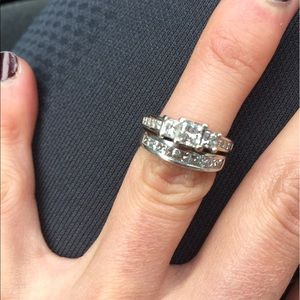 Kay Jewelers 3-stone ring