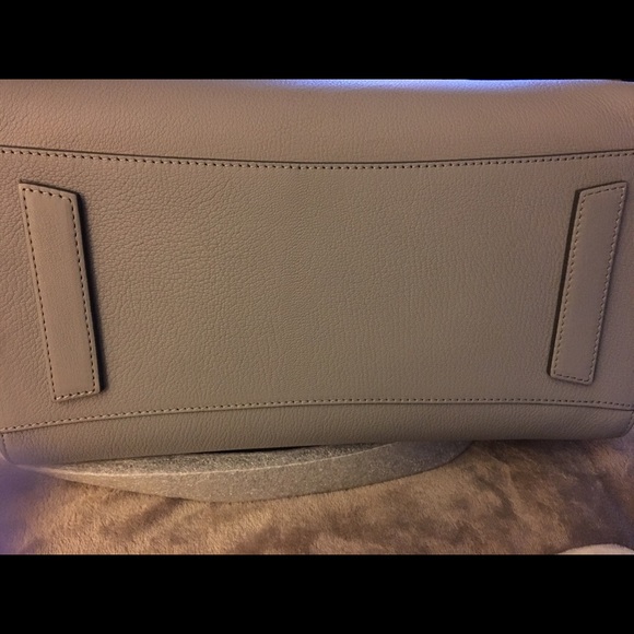 Givenchy Antigona medium satchel