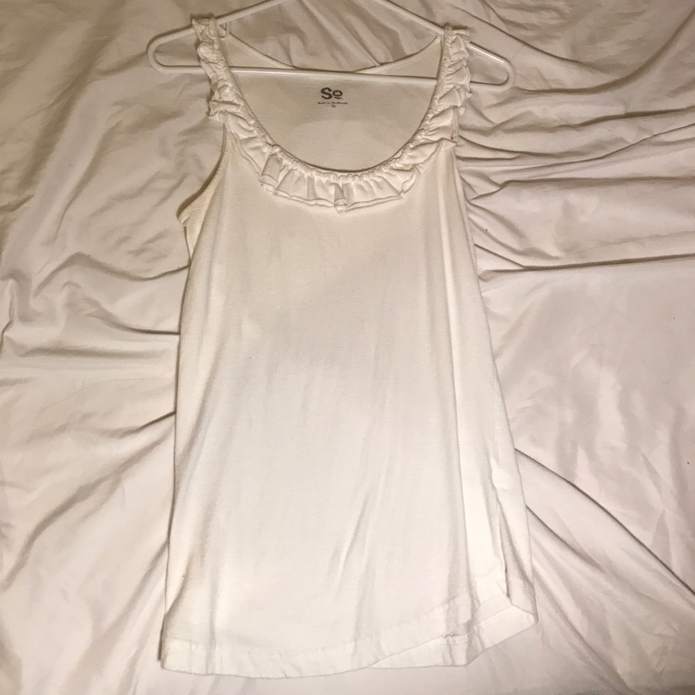 White ruffled tank