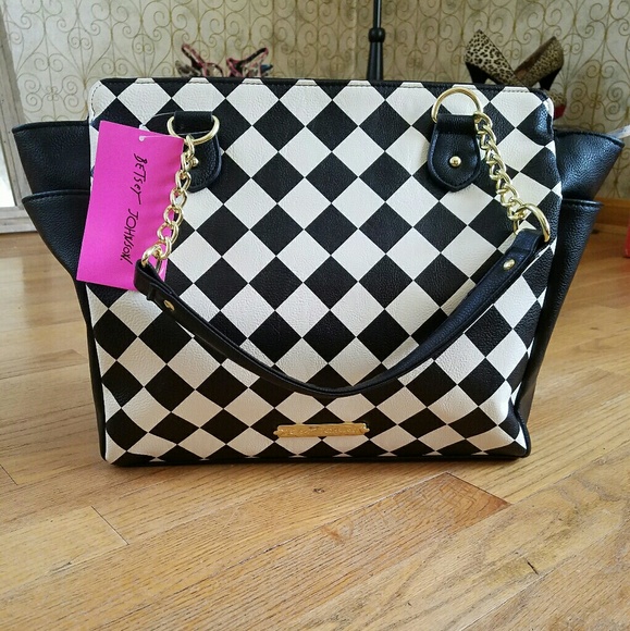 🚫SOLD🚫🌹NWT-BETSEY JOHNSON TOTE! - Picture 3 of 8