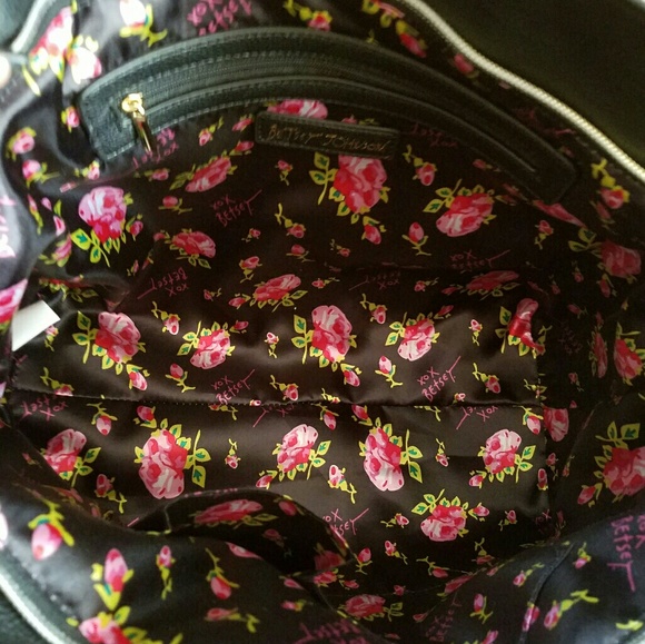 🚫SOLD🚫🌹NWT-BETSEY JOHNSON TOTE! - Picture 7 of 8