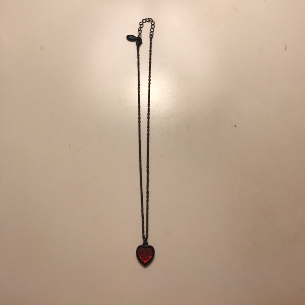 Guess necklace