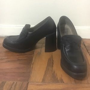 BRAND NEW FLY LONDONs loafer high heel BRAND NEW FLY LONDONs loafer high heel