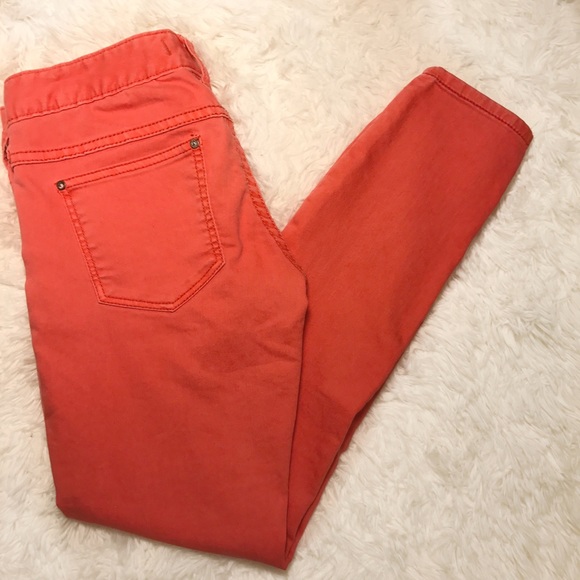 • Free People • Coral Skinny Jeans - Picture 3 of 3