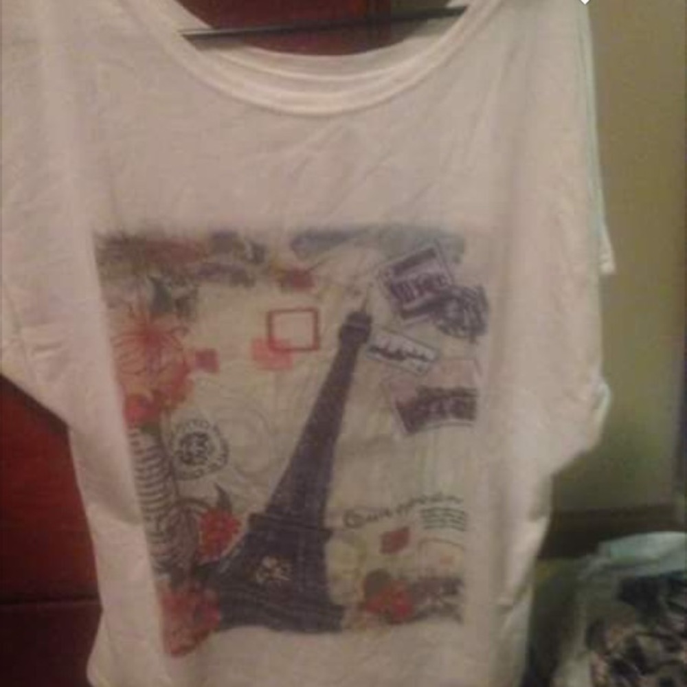 Short sleeve graphic tee