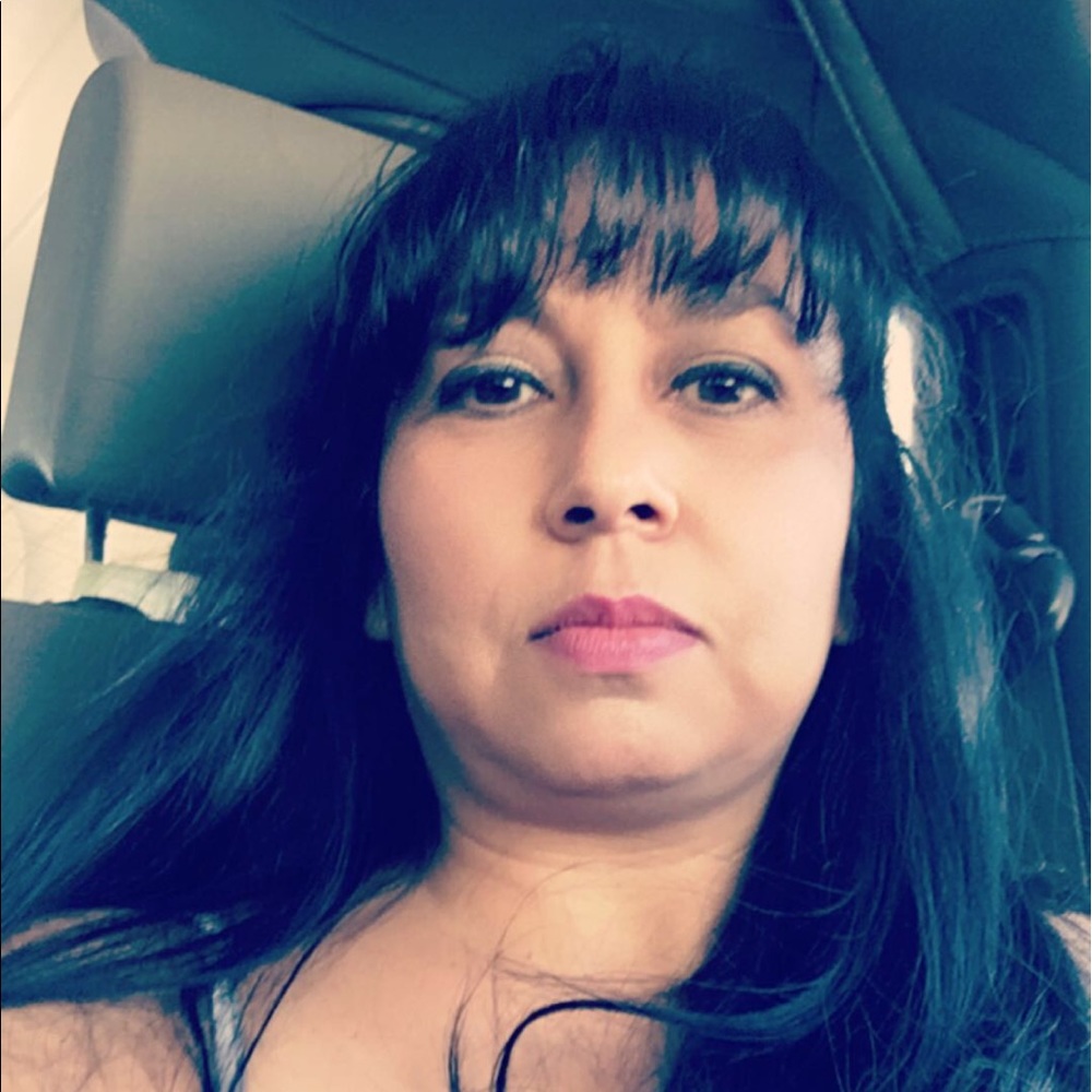 Meet your Posher, Liza