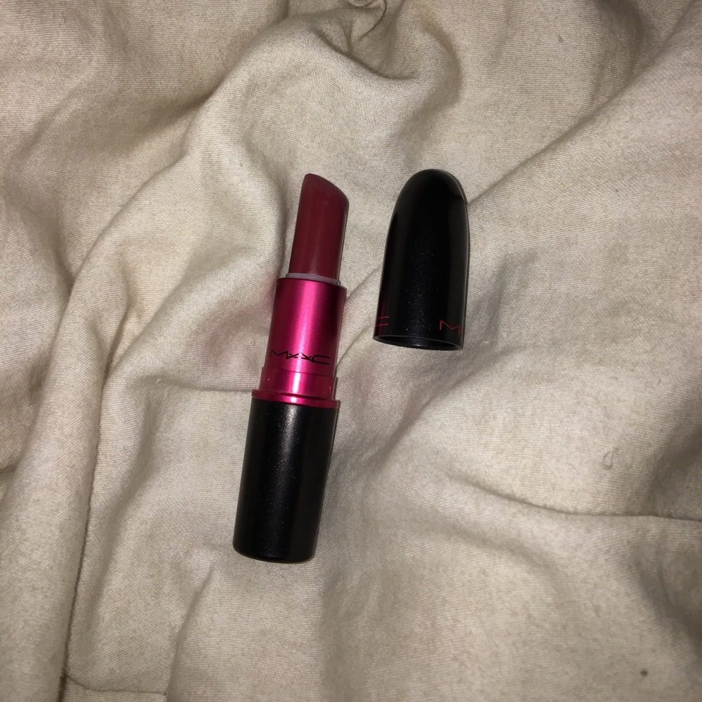MAC Viva Glam III