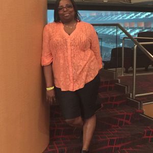 Meet your Posher, Annie