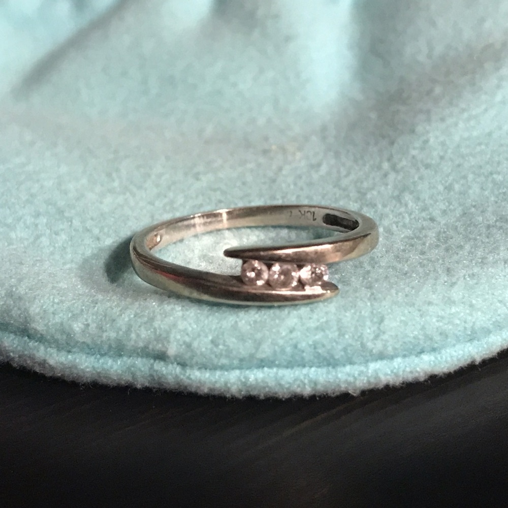 Littman Promise Ring Size 6 white gold+ diamonds