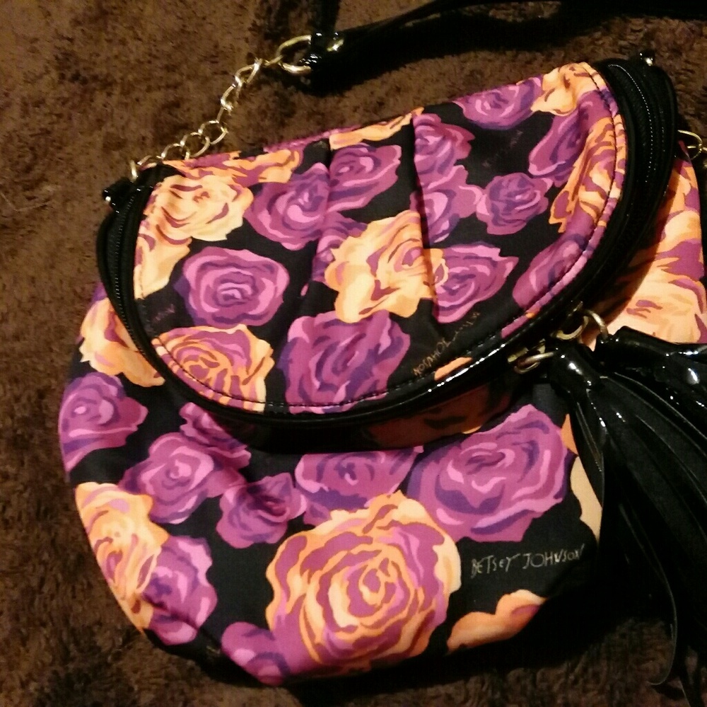 Betsey Johnson small crossbody shoulder purse