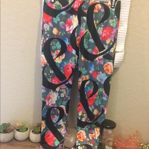 Of Mice & Men Leggings