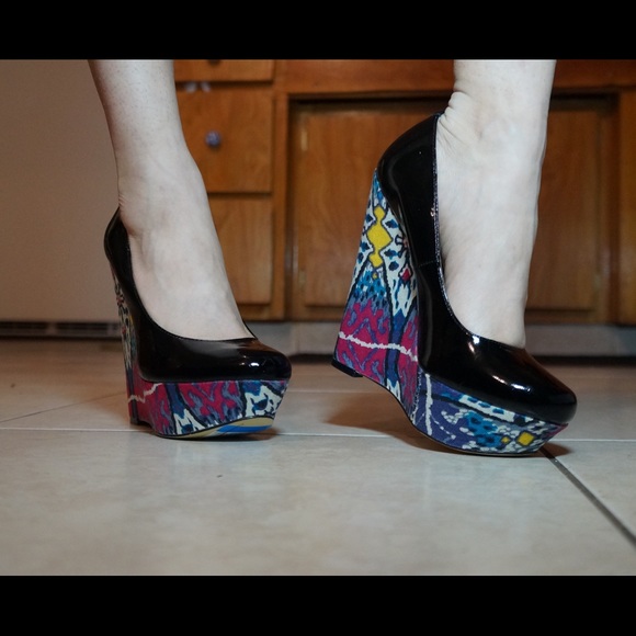 Steve Madden size 6 pumps - Picture 2 of 3