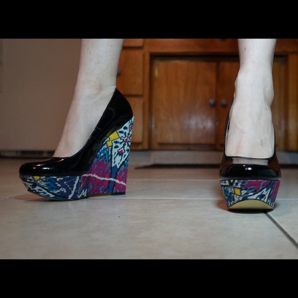 Steve Madden size 6 pumps - Picture 3 of 3