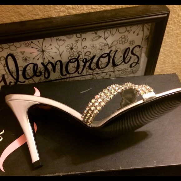 NiB Nina New Years Eve rhinestone  heels 8 1/2 - Picture 4 of 5