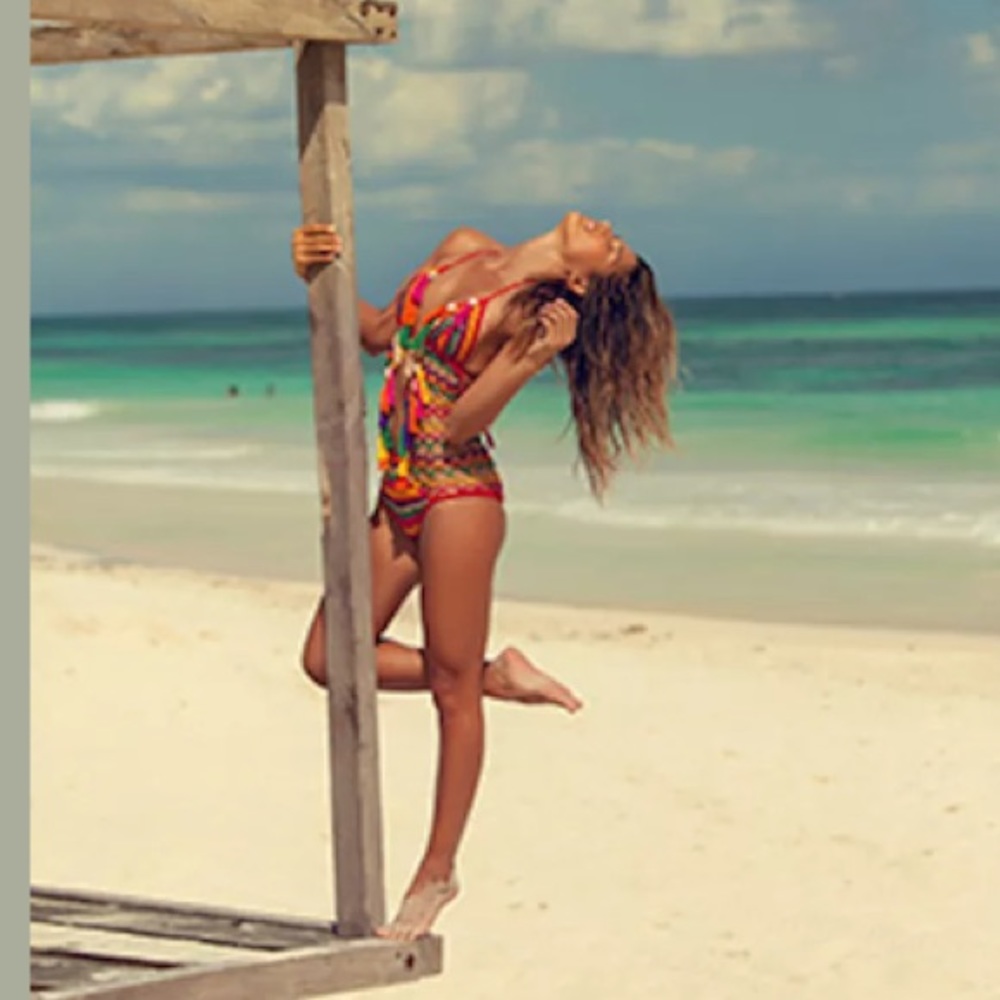 💔SOLD💔 Anna Kosturova Crochet Monokini Swimsuit - Picture 3 of 8