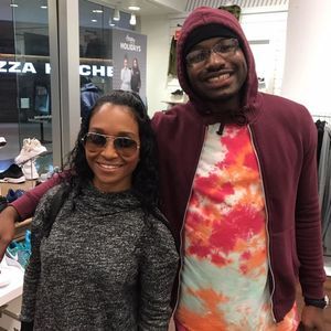 Meet your Posher, Sky