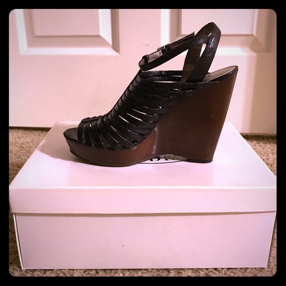 Steve Madden Shoes - Steve Madden "Titaan" Black Snake Wedges