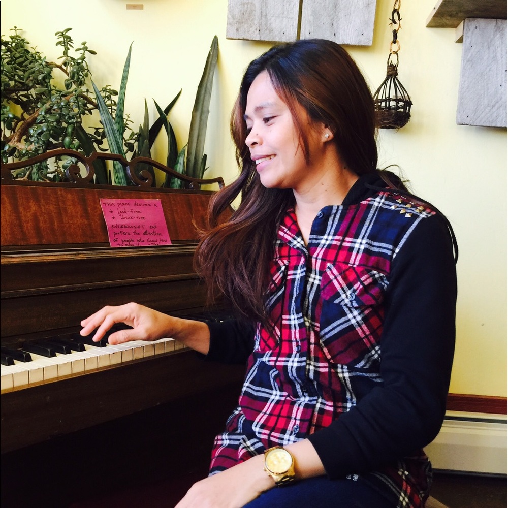 Meet your Posher, Farrah