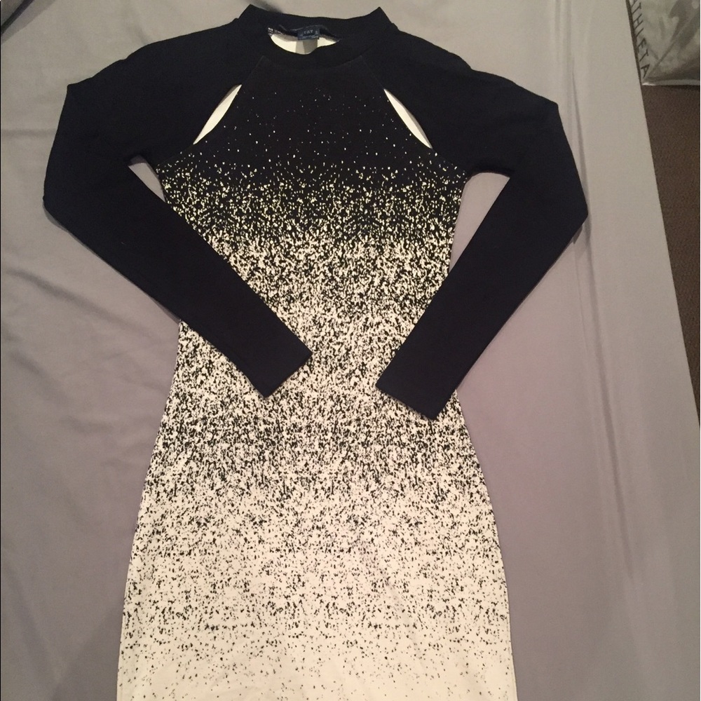 Ombré mock neck dress size 0