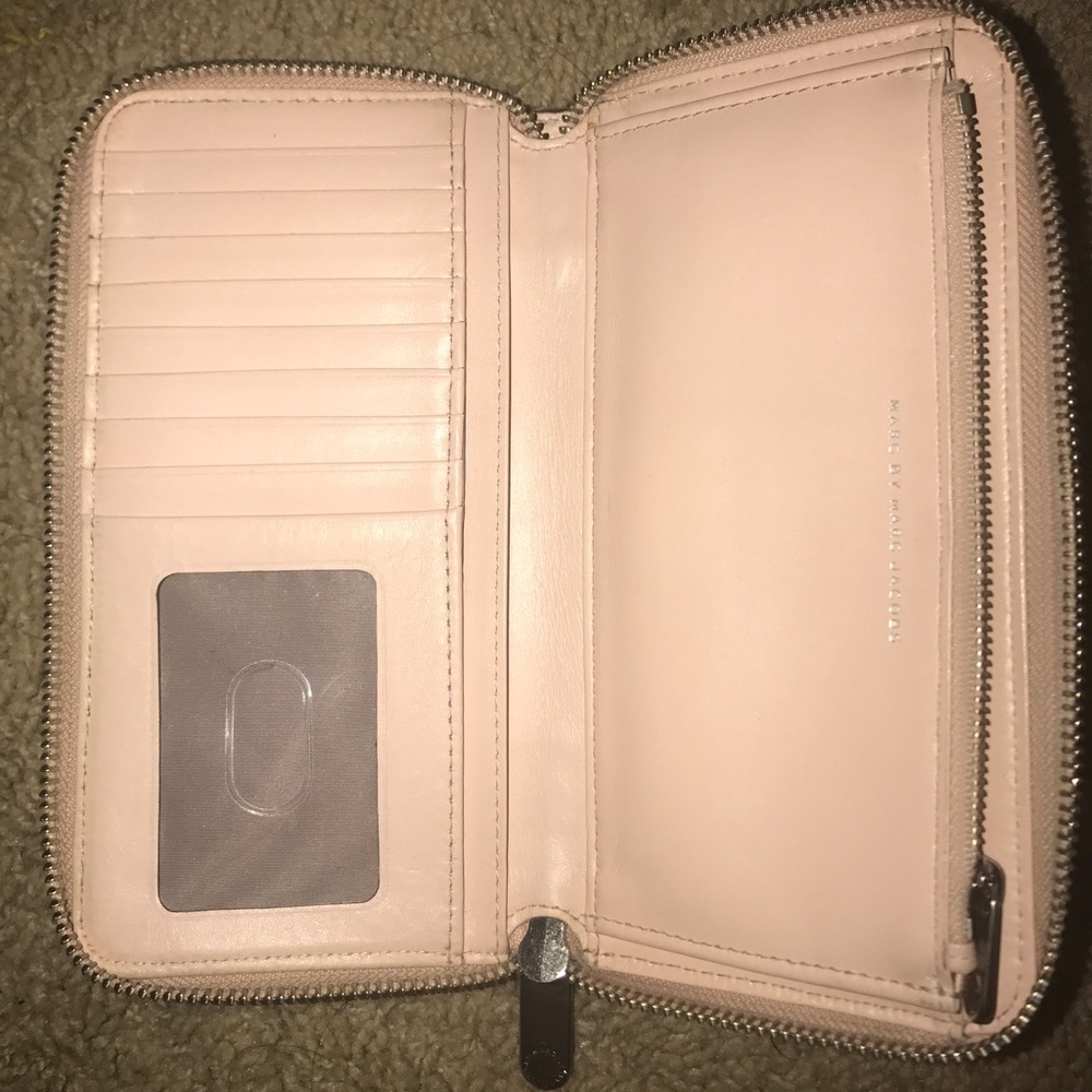 Pink Marc Jacobs Wallet - Picture 4 of 5