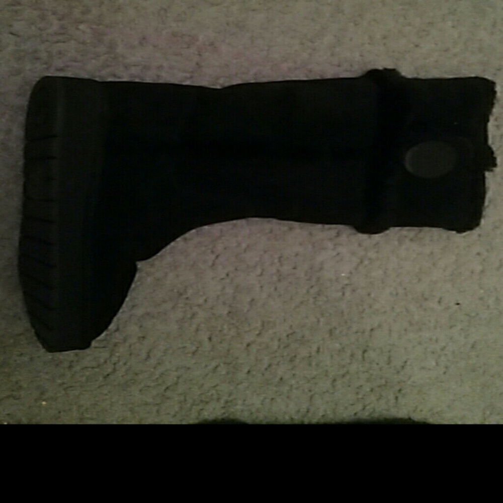 Boots worn once look brand new