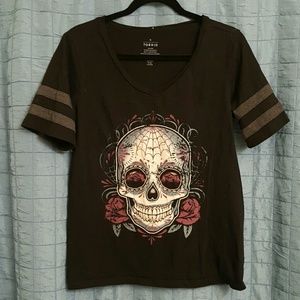Torrid skull tee