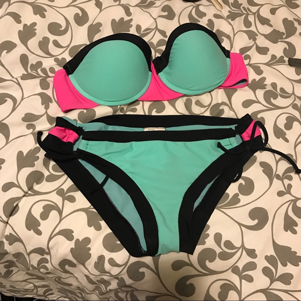 NEON 💖bikini!