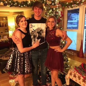 Meet your Posher, Joshua