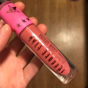 Jeffree star liquid lipstick rose matter