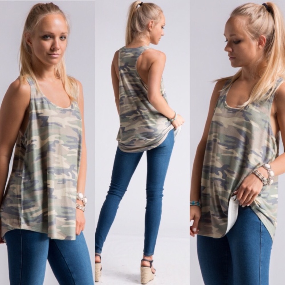 NWT CAMO TANK TOP 💚🖤