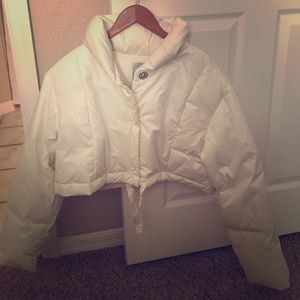 GAP Cropped bubble jacket