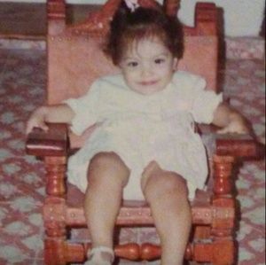 Meet your Posher, Hellen