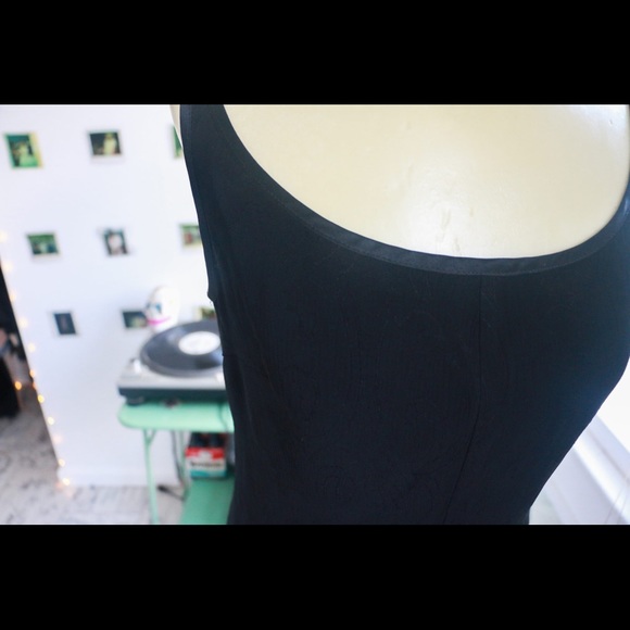 The Simple Black Dress🎉SOLD🎉 - Picture 3 of 5