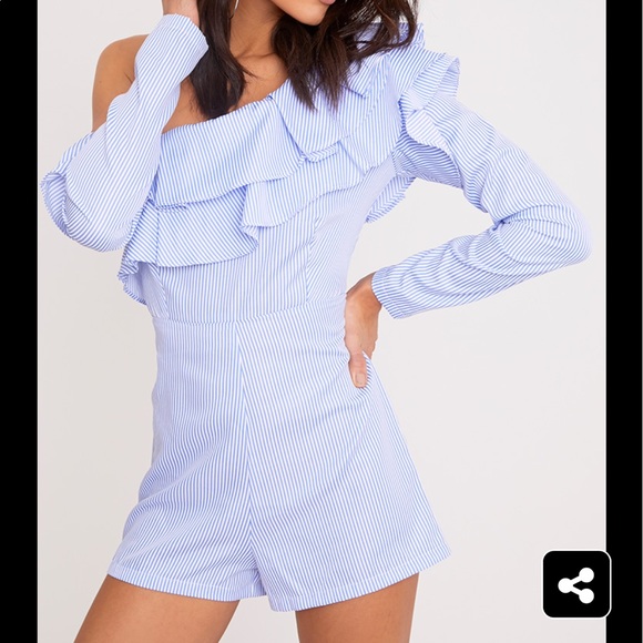 Pretty Little Thing Laura Stripe Frill Playsuit - Picture 5 of 5