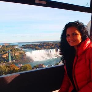 Meet your Posher, Monica