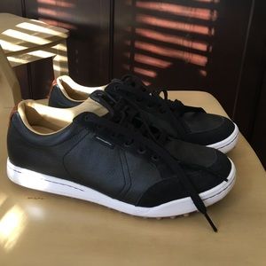 Men's golf shoes size 11