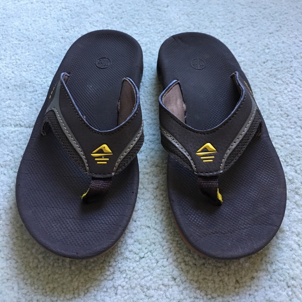 Reef sandals 11/12