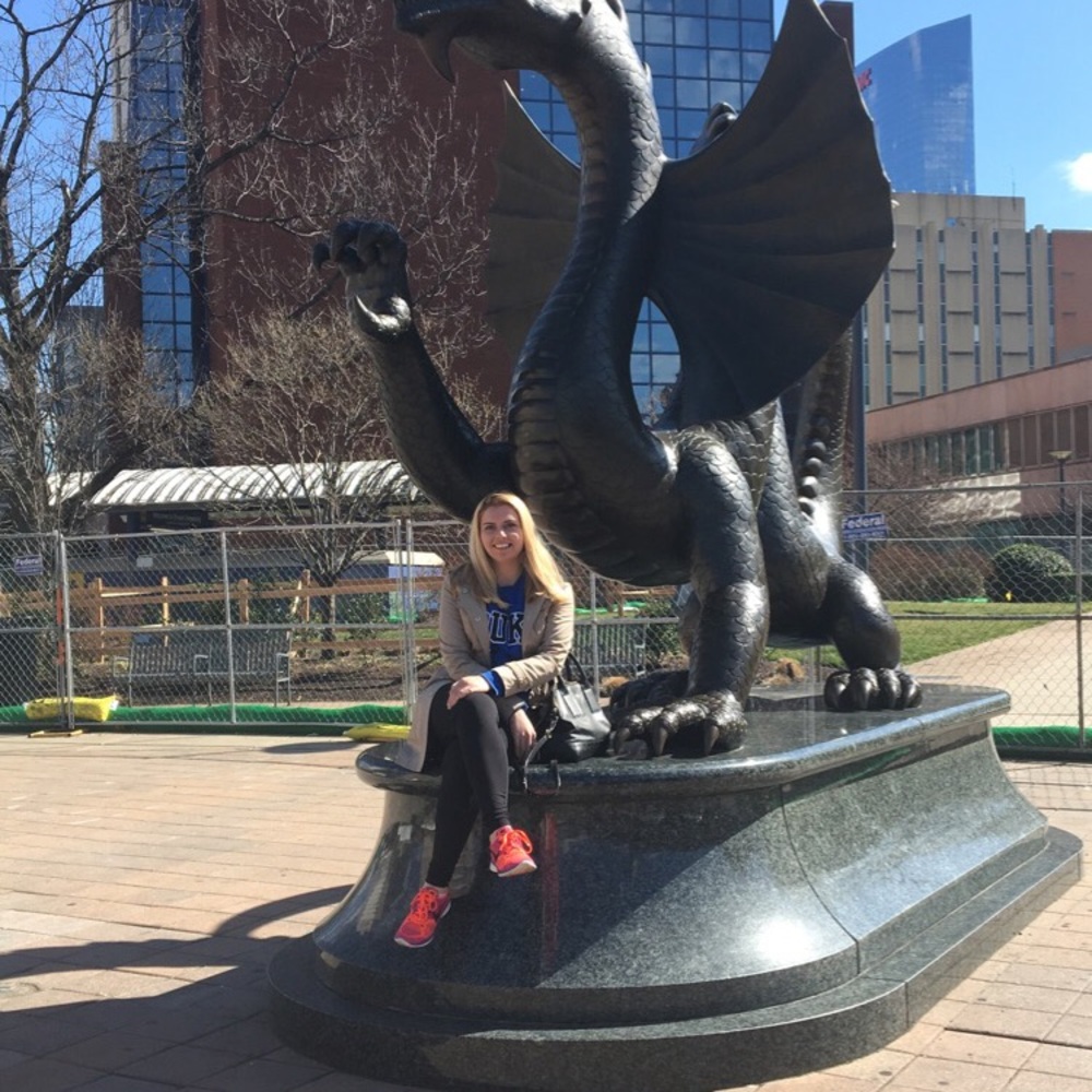 Meet your Posher, Stephanie