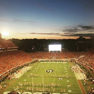 Meet your Posher, Derrick