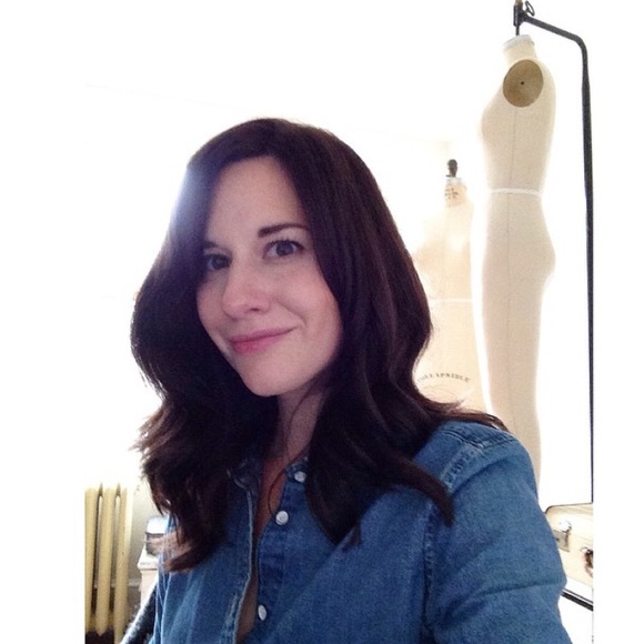 Meet your Posher, Amelia - Picture 3 of 5