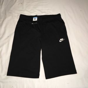 All black cotton nike shorts