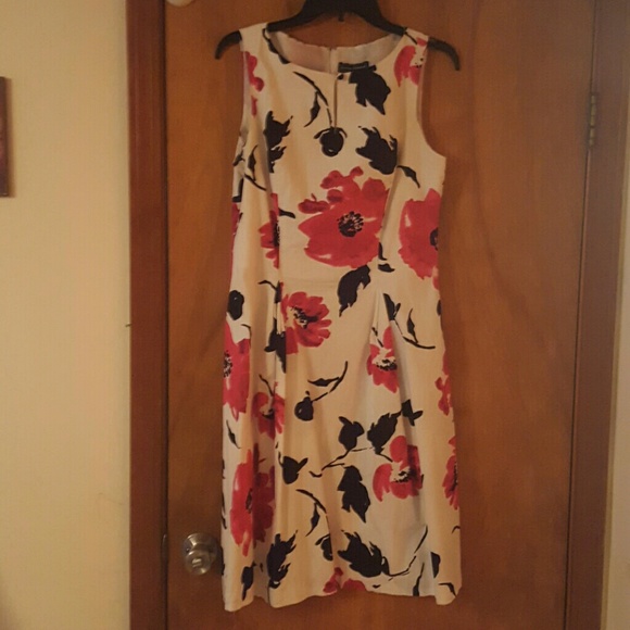 Dress - Picture 1 of 1