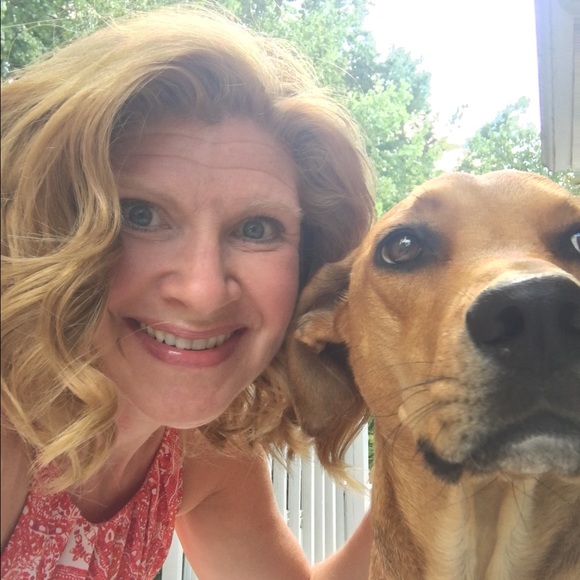 Meet your Posher, Patricia - Picture 1 of 1