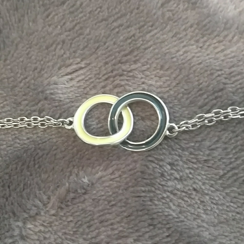 Lia Sophia Necklace Intersecting Circles