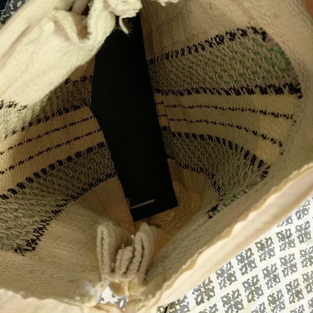 Purse - Picture 3 of 3