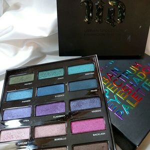 Urban Decay Eyeshadow palette