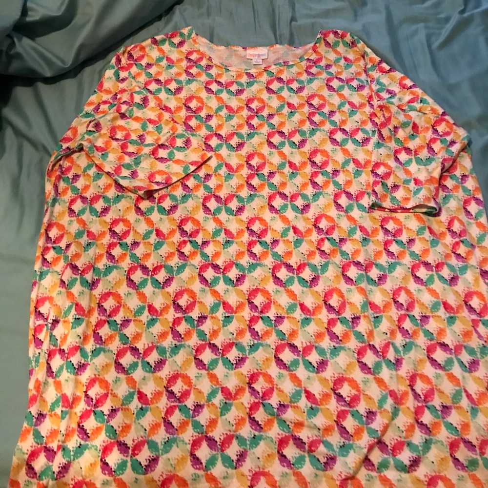 Lularoe Irma tunic
